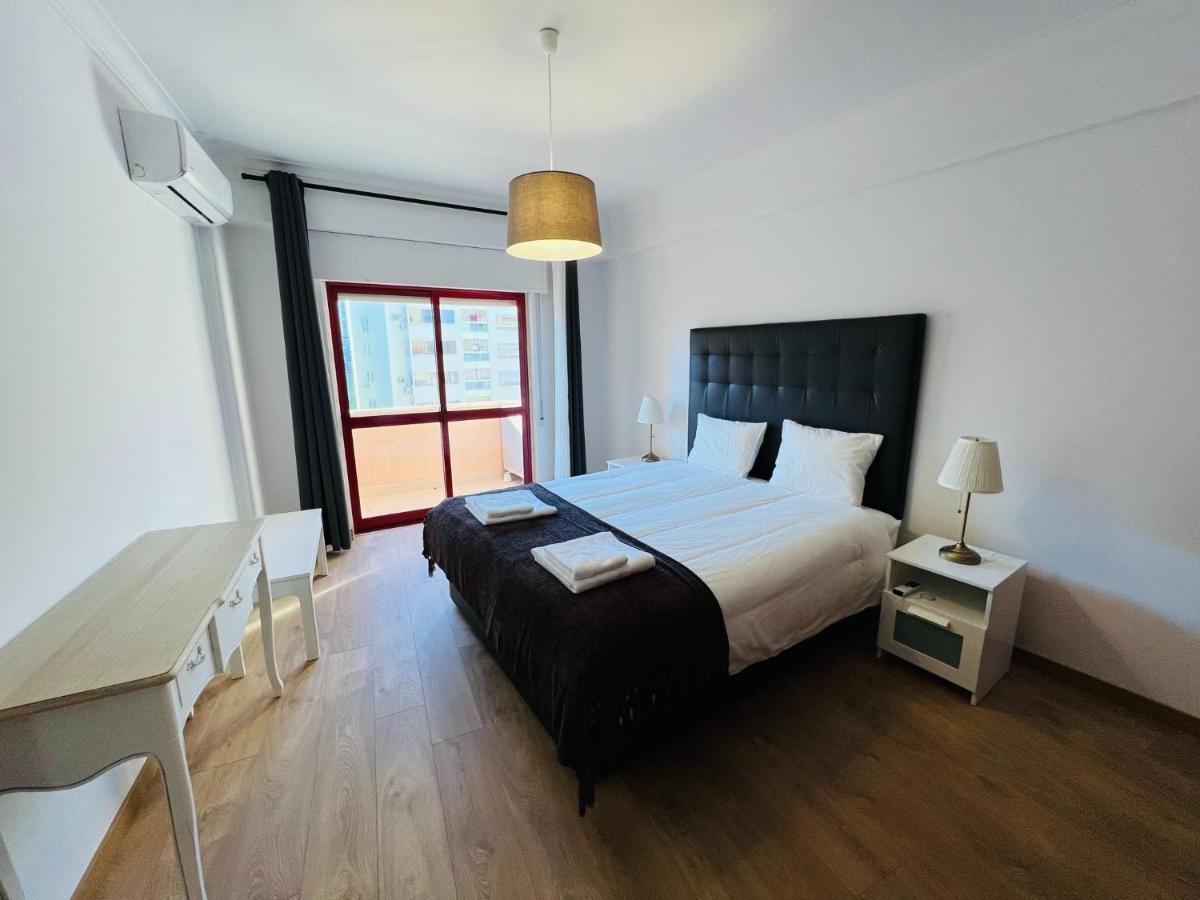 Beautiful Apartment - Family And Group Of Friends Повуа-де-Санта-Ирия Экстерьер фото