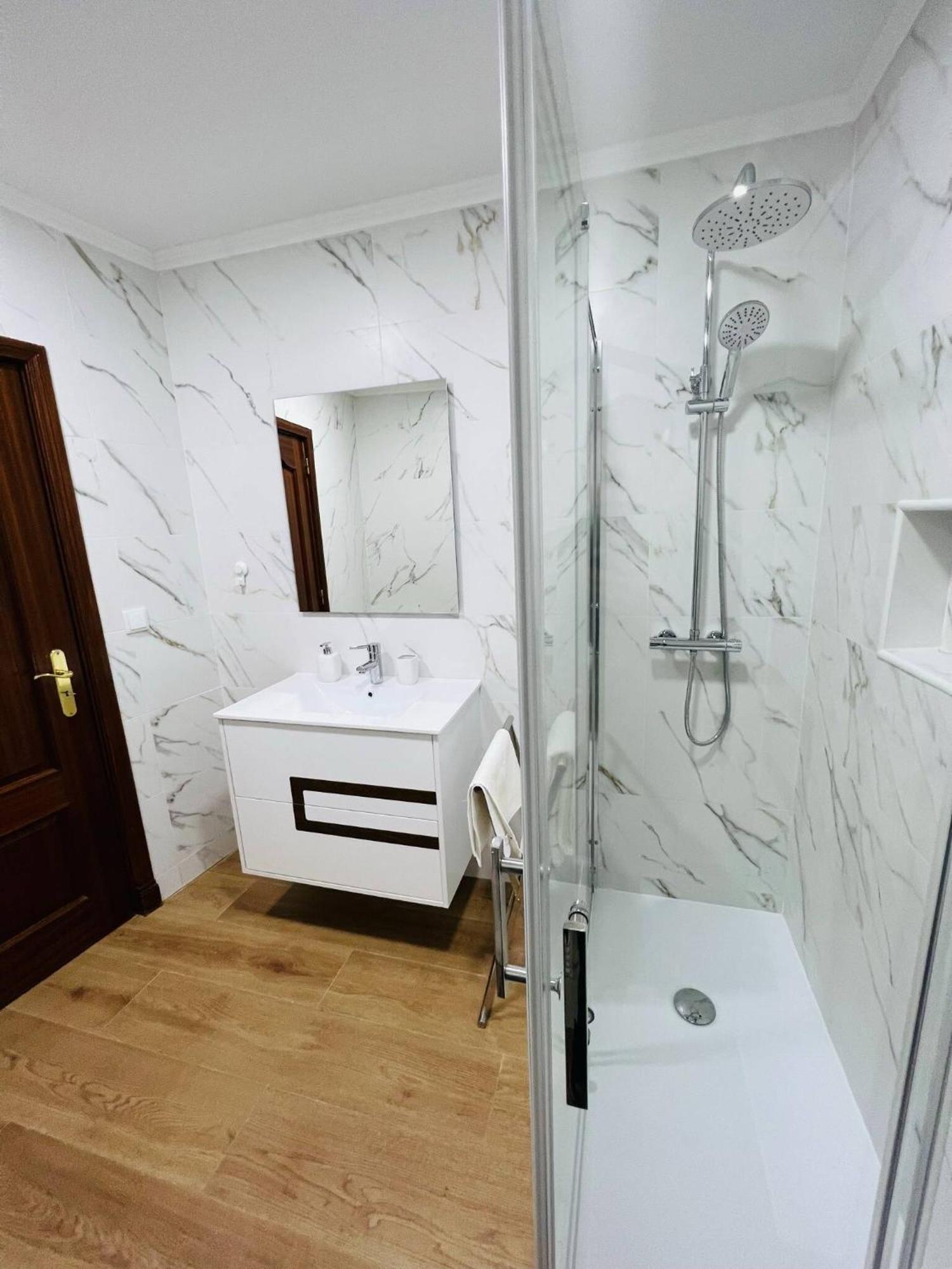 Beautiful Apartment - Family And Group Of Friends Повуа-де-Санта-Ирия Экстерьер фото